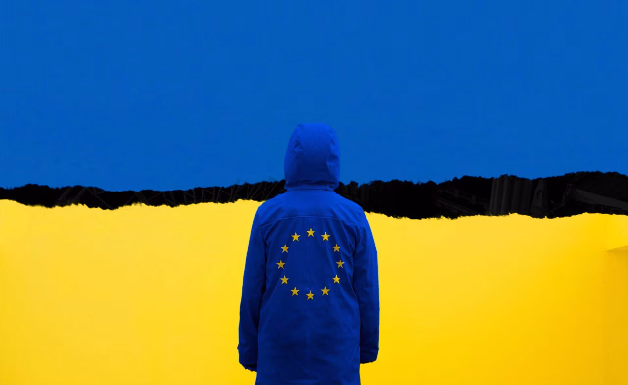 Illustratie met jas en eu-sterren op rug tegen gescheurde blauw-gele achtergrond over oorlog in oekraïne 3-9 juni 2024