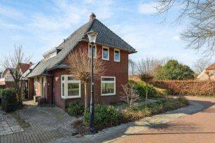 Molenstraat 53, Delden